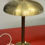 896 3130 Bordslampa